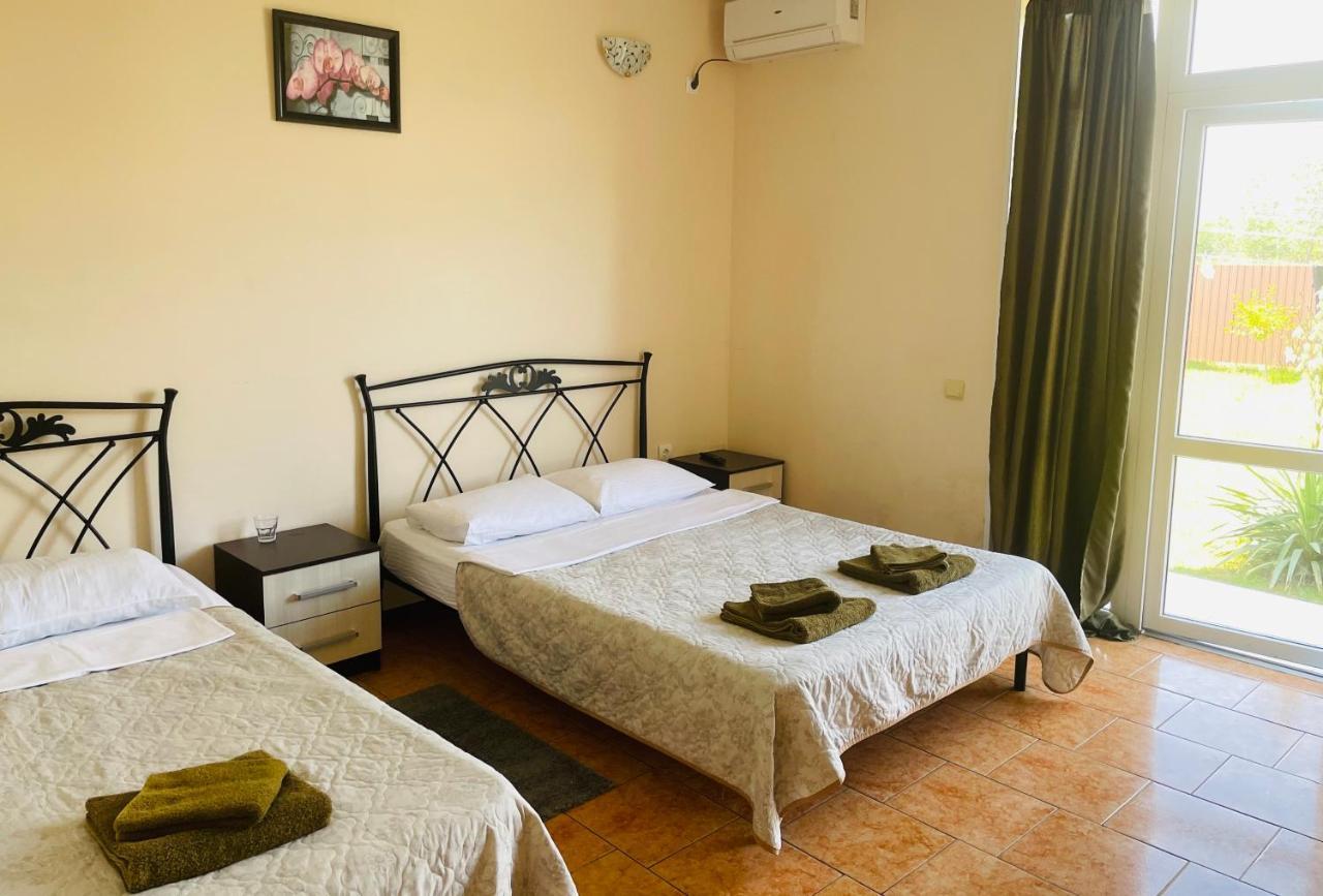 Hotel Askar Alakhadzi Exterior photo